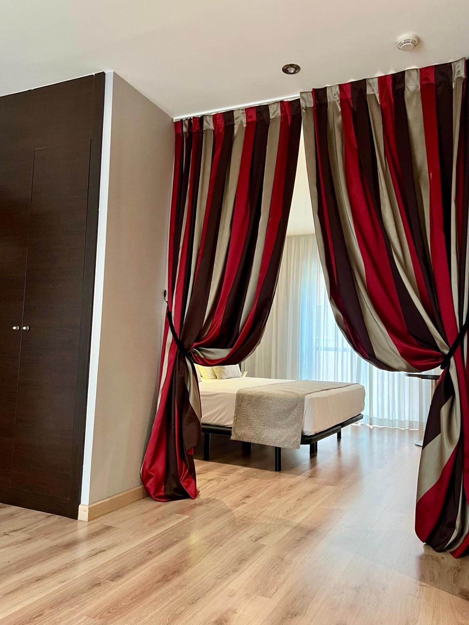 Hotel Tent Grenada Zewnętrze zdjęcie