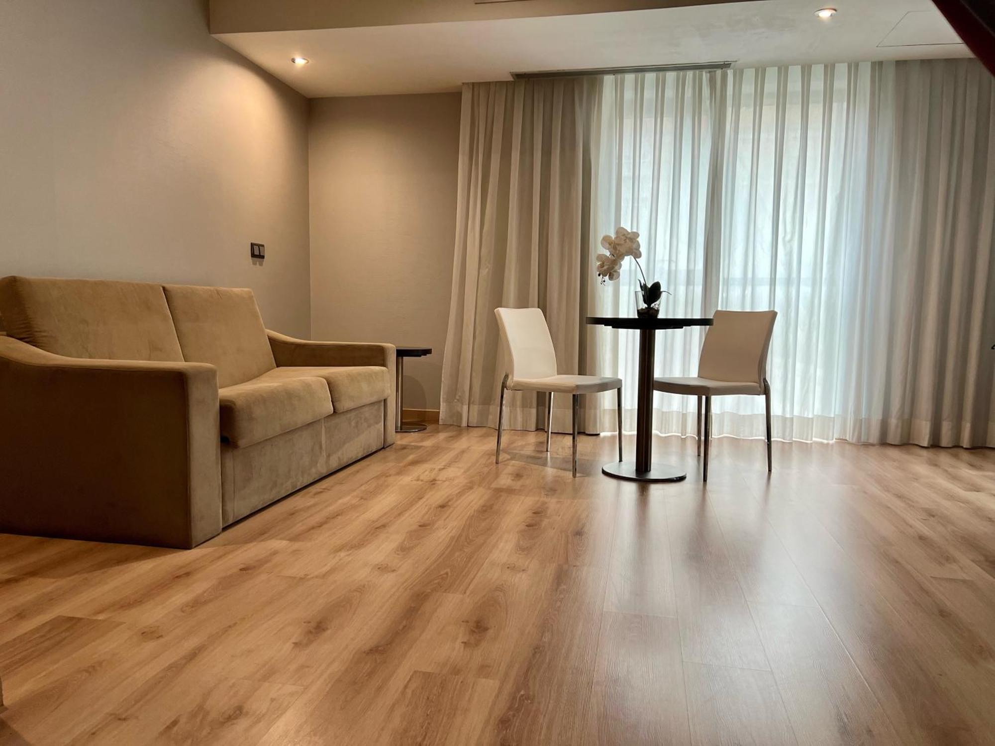 Hotel Tent Grenada Zewnętrze zdjęcie